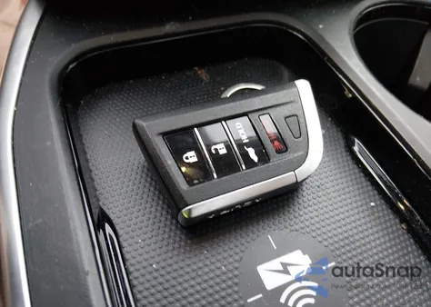 2025 Acura Rdx Technology Package z USA, uszkodzony, nr VIN 5J8TC2H59SL007466